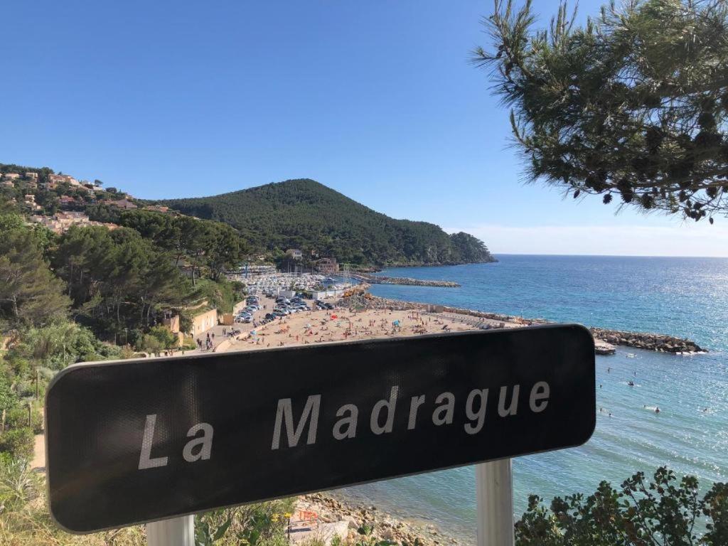 Saint Cyr-Sur-Mer La Madrague Les Aigues Marines Exterior photo